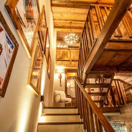 Apartmán Hellochalet - Seventy One - Larger Family In The Center Valtournenche